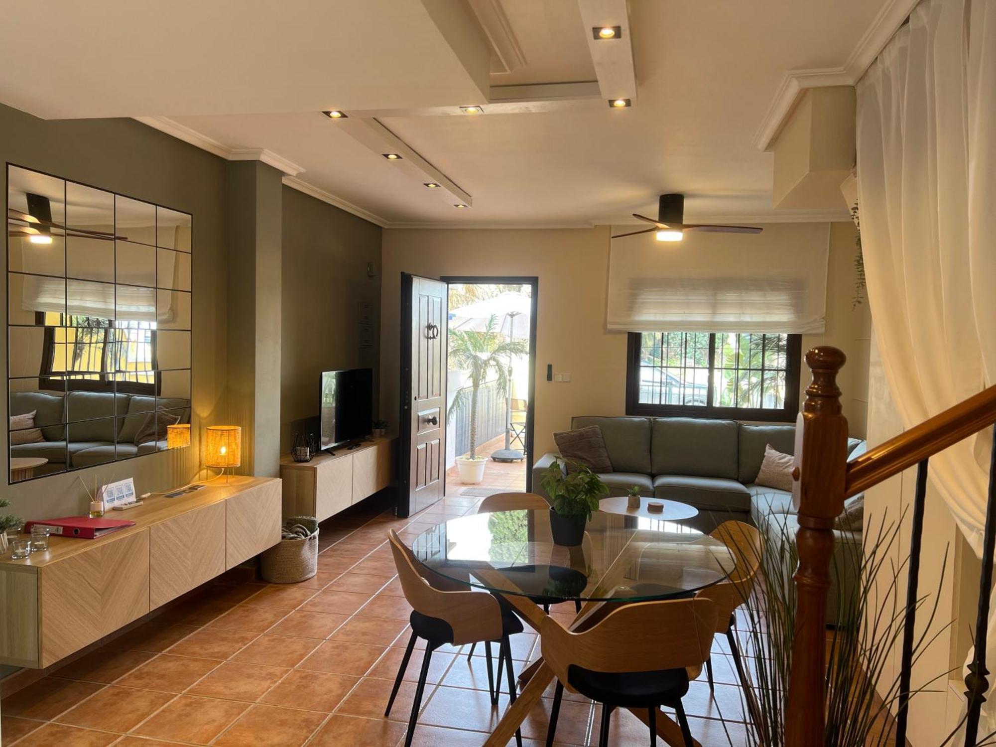 Casa Rodasa - 2 Bedrooms, Roof Terrace, Airco, Front-Terrace, Back-Patio, Communal Pool, Etc Ngoại thất bức ảnh